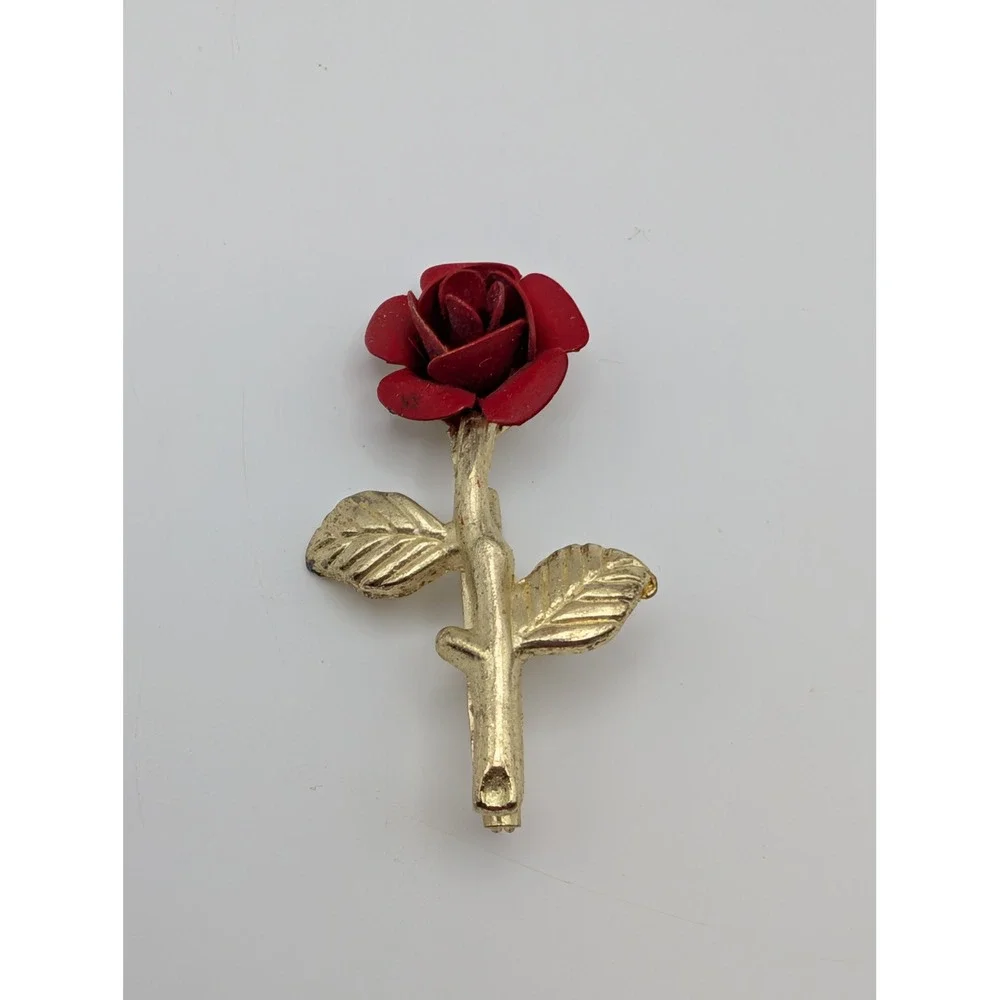 Vintage Gold Tone Long Stem Red Rose Brooch Pin Figural‎ Flower Unsigned